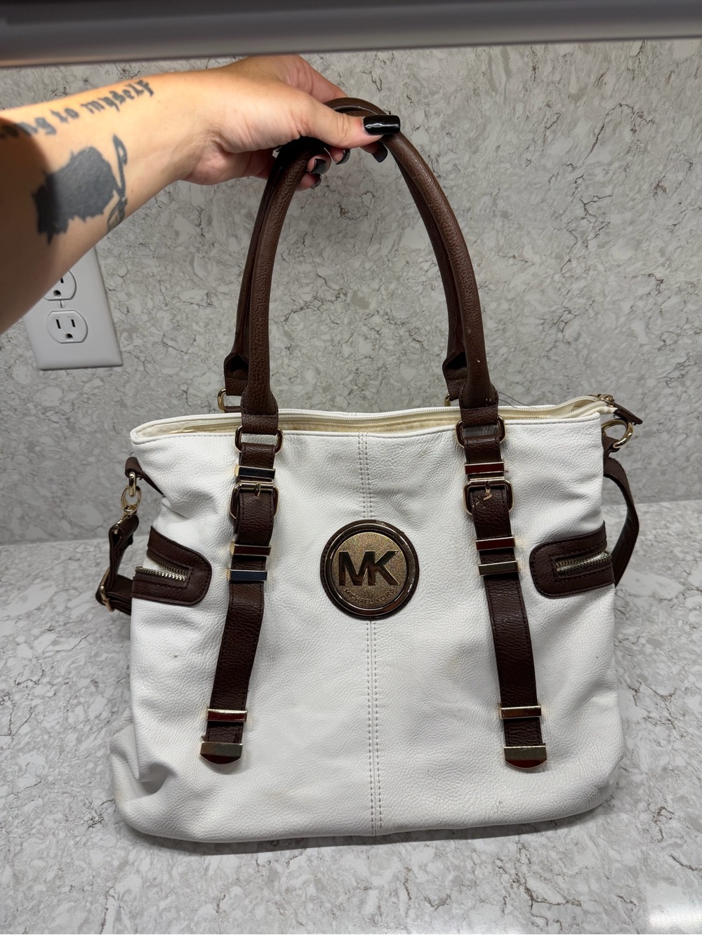 Michael Kors White & Brown Leather MK Signature Tote - Picture 1 of 5